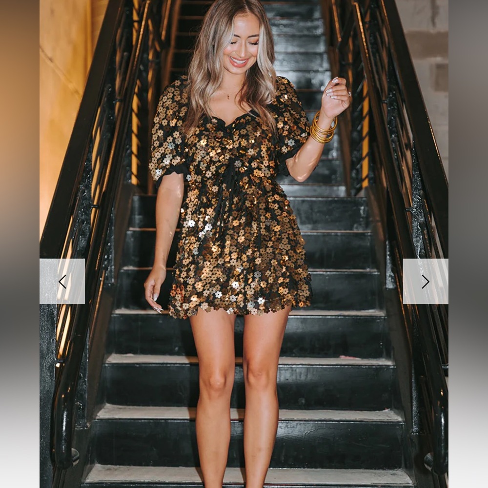 Buddy love dress- COLBY PUFF SLEEVE MINI DRESS - PENNIES FROM HEAVEN
